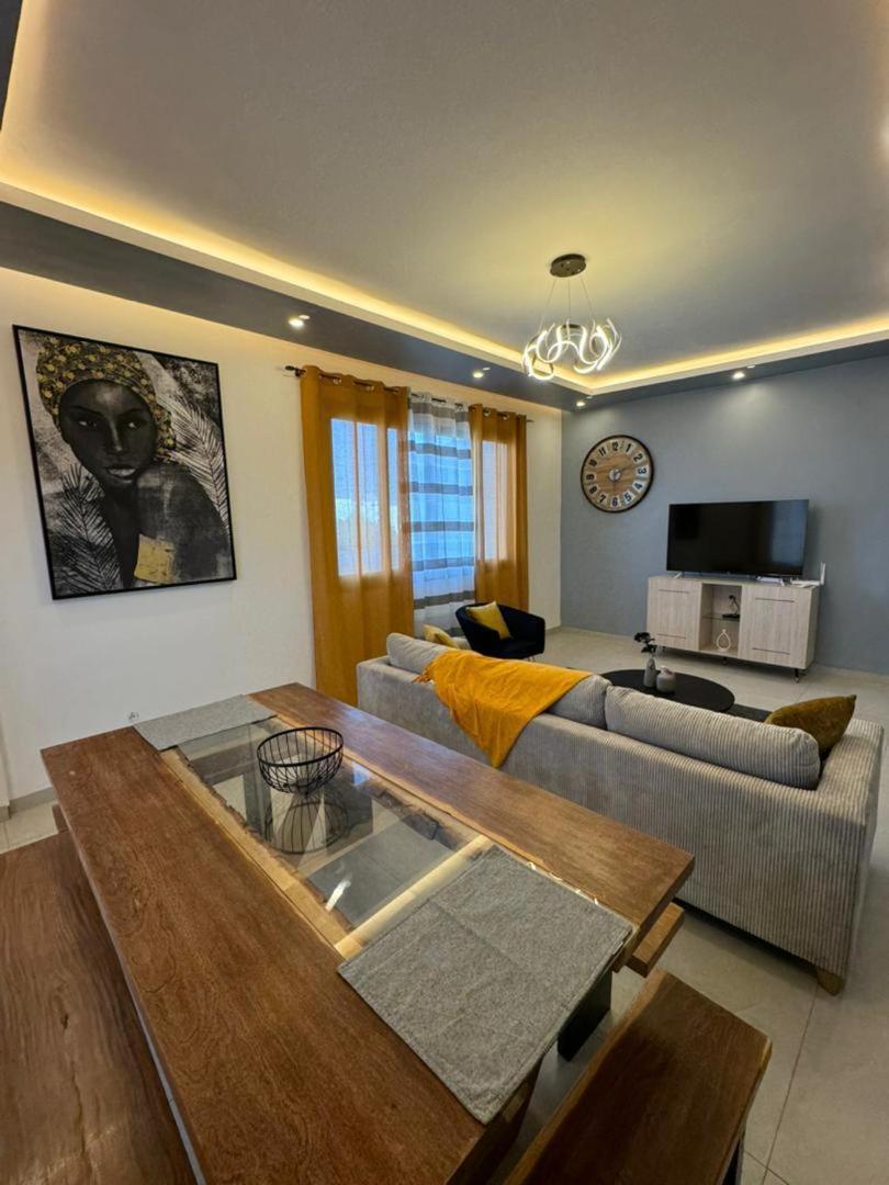 Luxueux Appartements - 2 Pieces Ou 4 Pieces - Quartiers Prises D'Almadies Et Ngor" Dakar Exterior photo