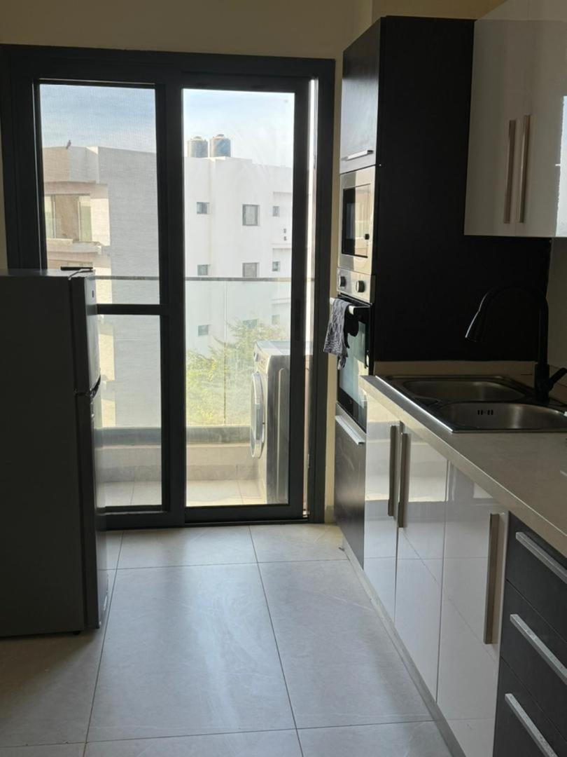 Luxueux Appartements - 2 Pieces Ou 4 Pieces - Quartiers Prises D'Almadies Et Ngor" Dakar Exterior photo