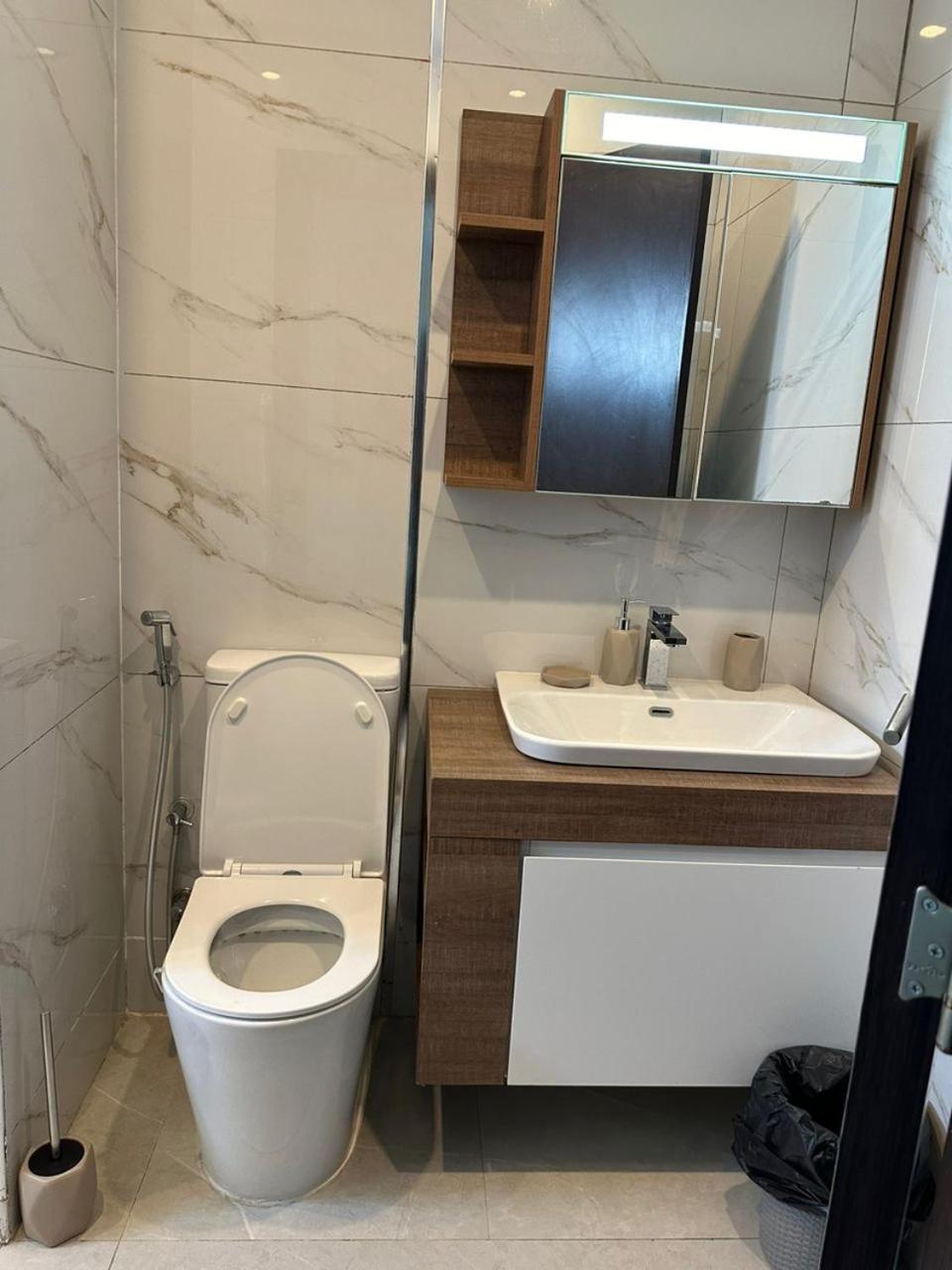 Luxueux Appartements - 2 Pieces Ou 4 Pieces - Quartiers Prises D'Almadies Et Ngor" Dakar Exterior photo